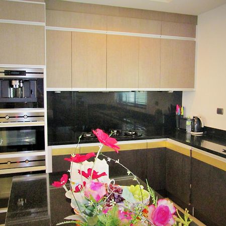Chalong Miracle Lakeview Phuket Zimmer foto