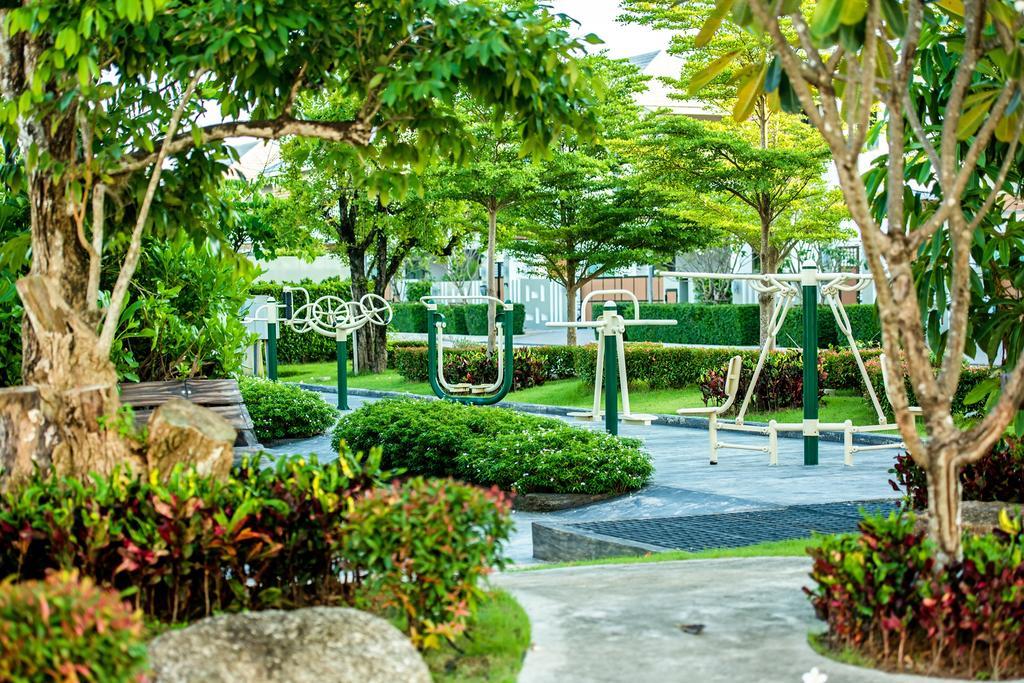 Chalong Miracle Lakeview Phuket Exterior foto