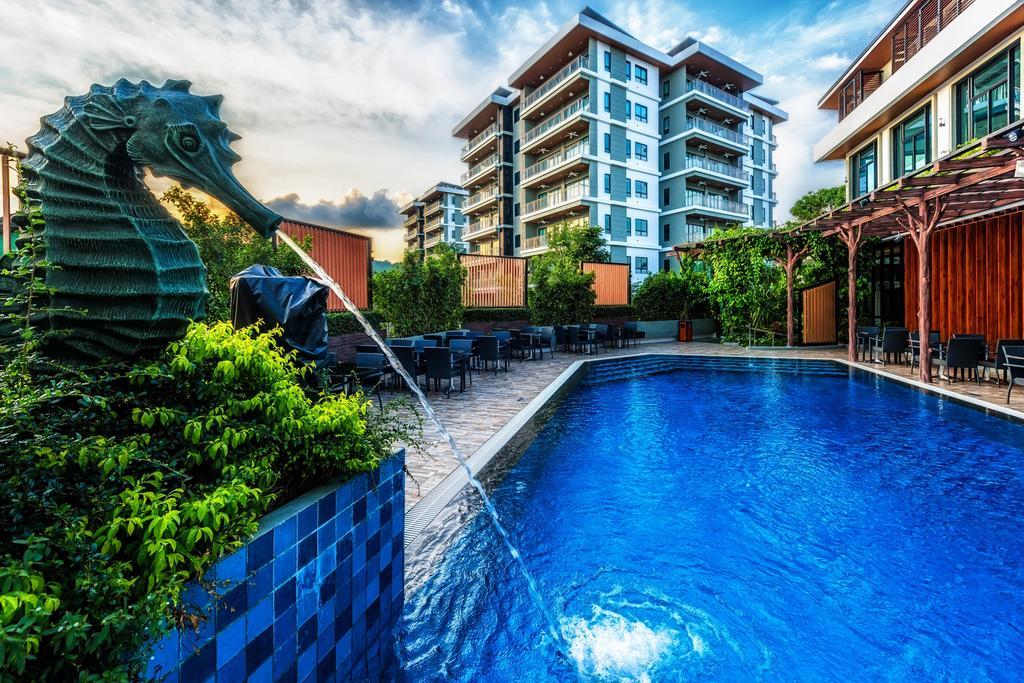Chalong Miracle Lakeview Phuket Exterior foto