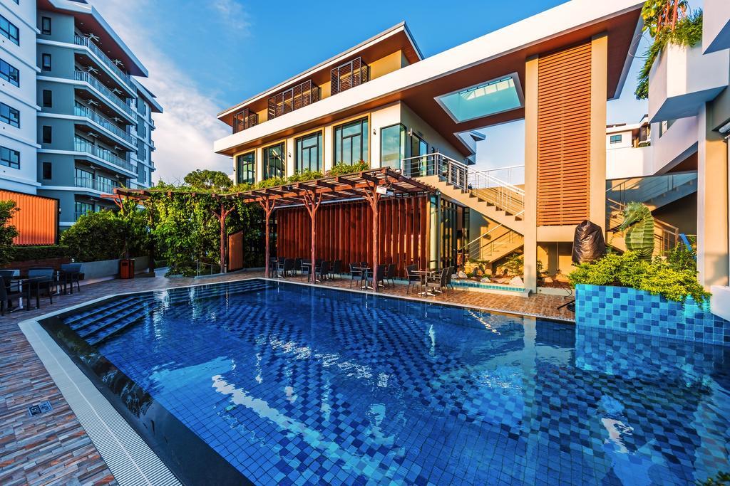 Chalong Miracle Lakeview Phuket Exterior foto
