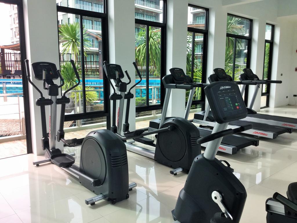 Chalong Miracle Lakeview Phuket Exterior foto