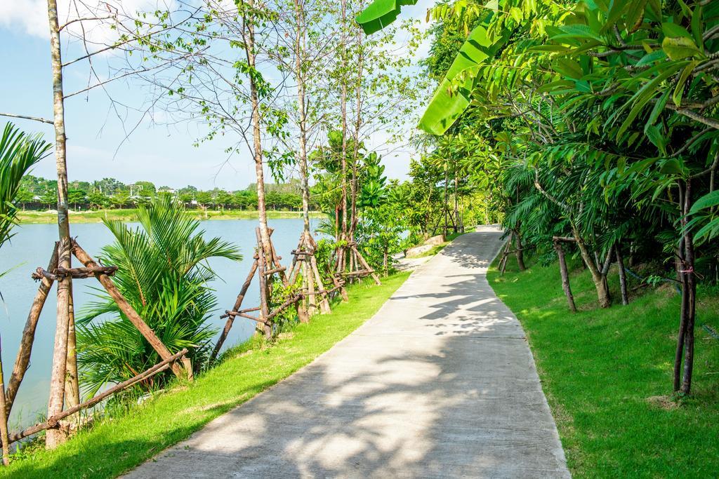 Chalong Miracle Lakeview Phuket Exterior foto
