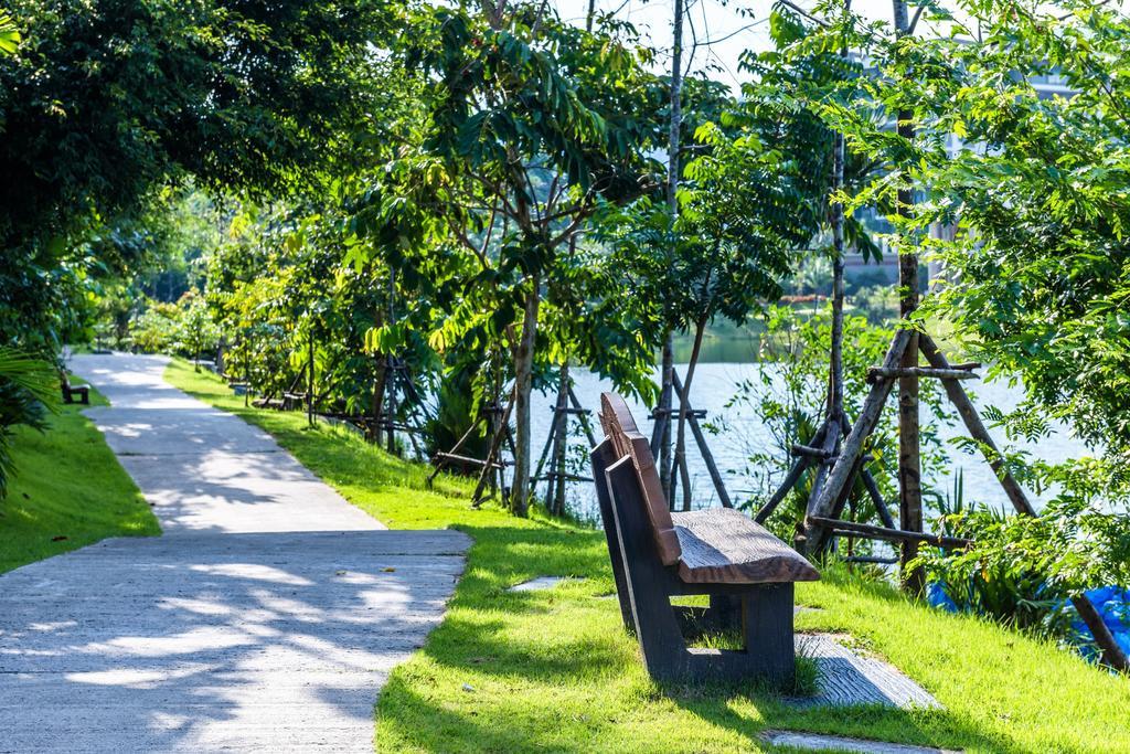 Chalong Miracle Lakeview Phuket Exterior foto